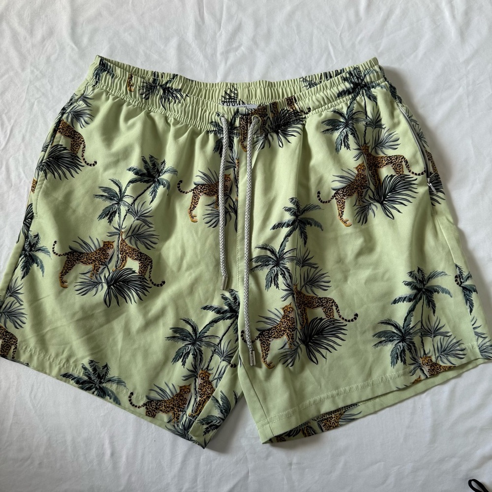 YOUNGLA Tropical Leopard Print Swim Shorts Size XL